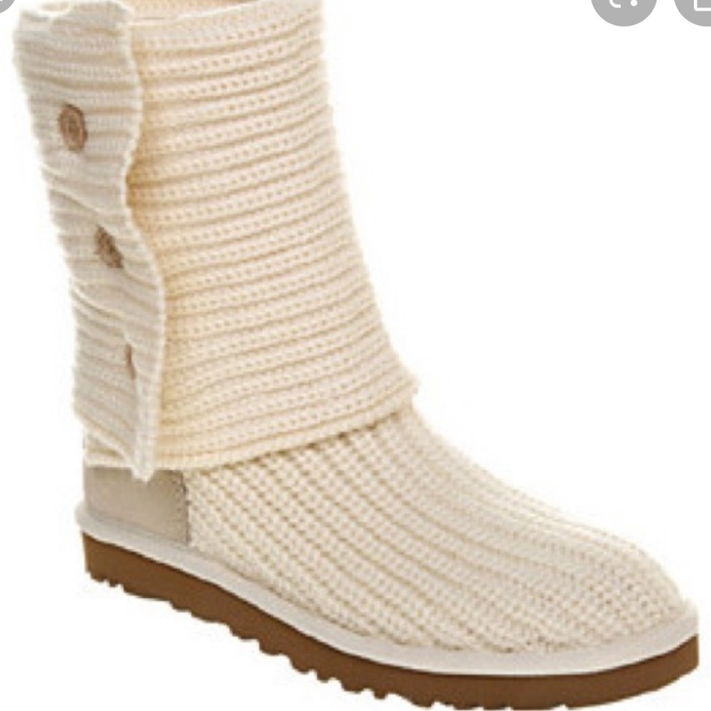 Cream Knit Ugg Australia boots